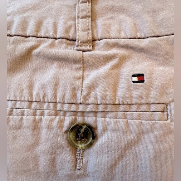 Tommy Hilfiger Lavender Shorts size 4 - Picture 4 of 9